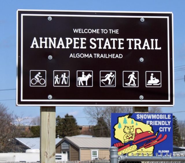 Ahnapee State Trail Trailhead in Algoma